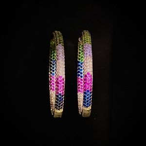 Multi colored sapphire 4.2 cm hoop earrings, 18k yellow gold finish. Brand new